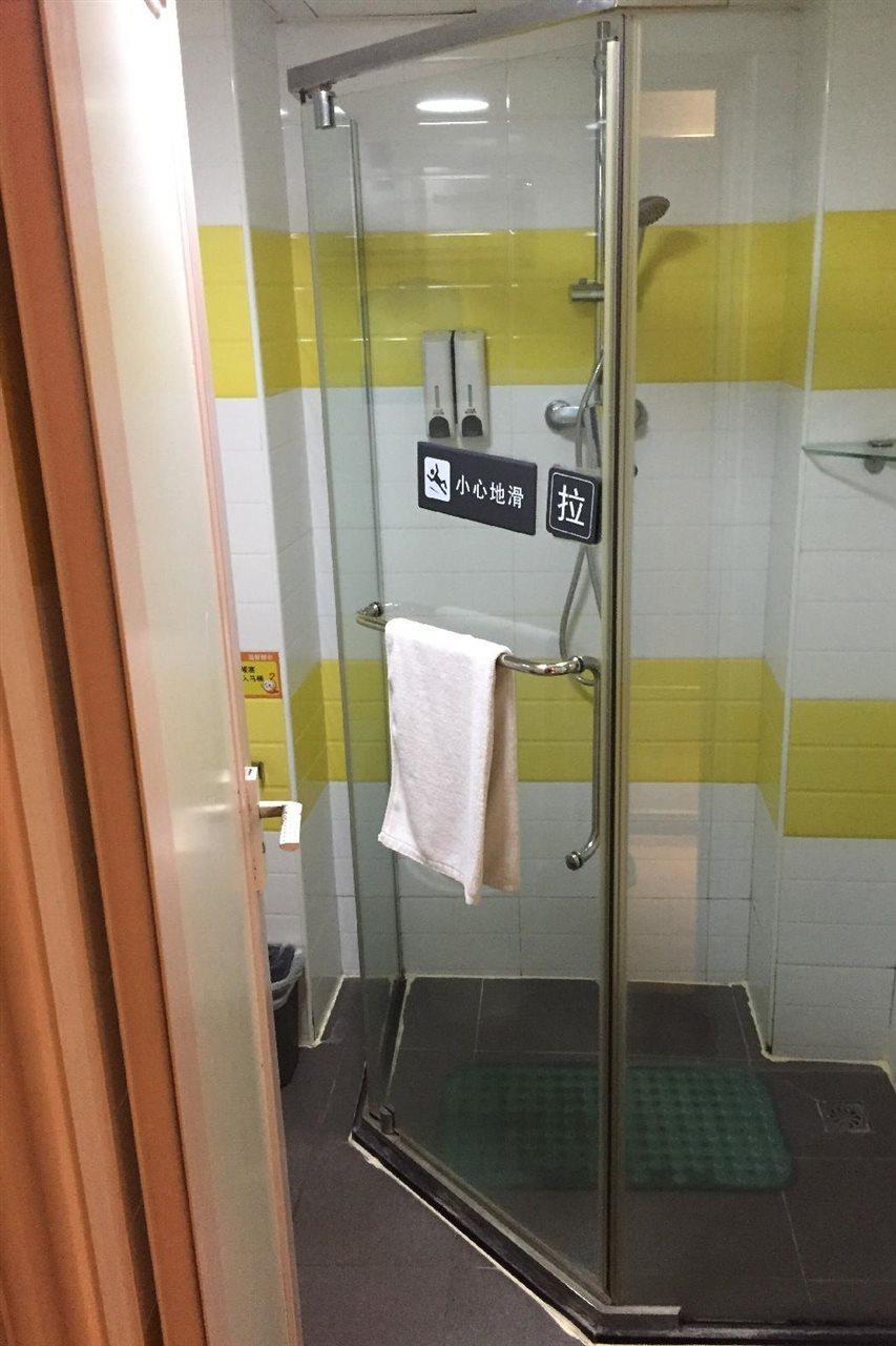 Jin Hui Hotel Гуанджоу Екстериор снимка